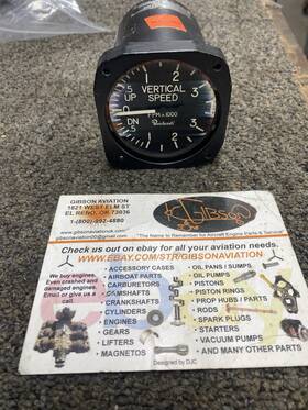 100-384075-1 Aerosonic Vertical Speed Indicator 30030-1137 Repaired 8130