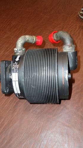 442cw-7 Airborne Continental Aircraft Engine Pump #442cw-7
