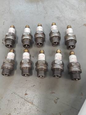 18a1 Autolite 10 Aircraft Antique Spark Plugs Used Cleaned Tested.like Champion
