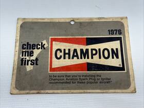Champion Av-14 1976 Us Aircraft And Engine Spark Plug / Igniter Reference Booklet
