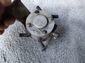 2524-177-1 Continental 631427-a4 Fuel Flow Divider Manifold With Bracket