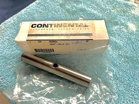 653824 Continental Shaft - Valve Rocker