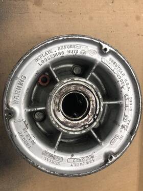 09520653 Goodyear 500-5 Airplane Nose Wheel 9520653 Beechcraft Cessna Piper Experimental