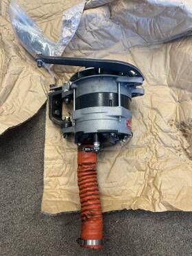 Alu-8521-9 Hartzell Alternator With Bracket