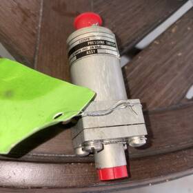 1225p8 Itt Neo - Dyn Pressure Switch 2 Amps Ind 28 Vdc