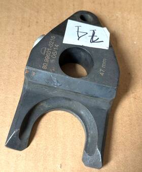 80.99601-0216 Man Forcing Tool Clamp