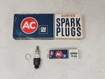 Nos Vintage Set Of 8 Acniter AC-R44 Spark Plugs With Green Rings 5569993. Fixed Price $69.99.