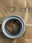 Heavy Duty Seal Garlock Klozure Hydraulic Pump 21161-0215 Std 208 Aviation. Fixed Price $44.99.